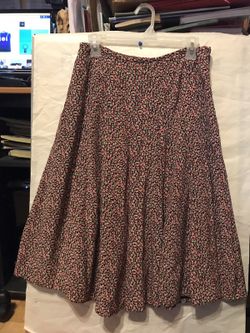 Talbots Women's Long Skirt 100% Pure Silk Floral Lined Pleated A/Line Skirt Size 8