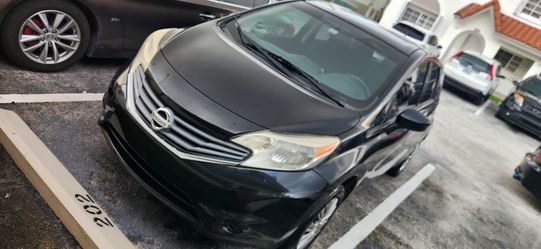 2016 Nissan Versa