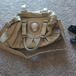 Large Heavy Handbag With Adjustable Strap 