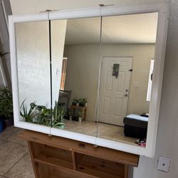 Vintage RSI Home Products 3 Tier Panel Large Medicine Cabinet 3 Mirror