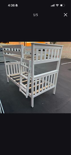 MaxWood Classic Twin Solid Wood Bunk Bed White Very Good Condition