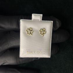 Aretes De Flor De Oro 10k.