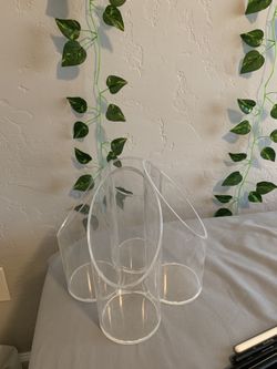 Make up brush holder