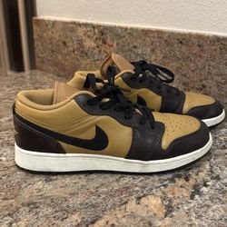 Jordan 1 Low SE Flax Baroque Brown