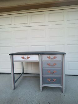 Vanity / Writing desk