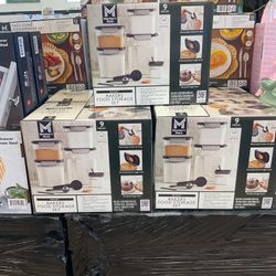 Member’s Mark 9 Pieces Bakers Food Storage Set