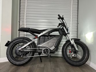 NEW Segway Xyber Ebike in stock while supplies last.