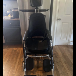 Recliner Wheelchair Adult Originally 3k, MUST GO TONIGHT!
