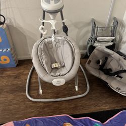 Graco DuetConnect deluxe Multidirection Swing And bouncer 
