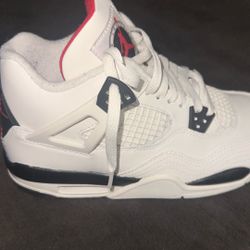 Jordan 4s 