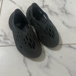 Yeezy Foam Runners