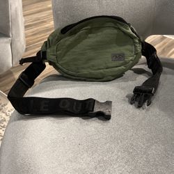American Eagle Fanny Pack 