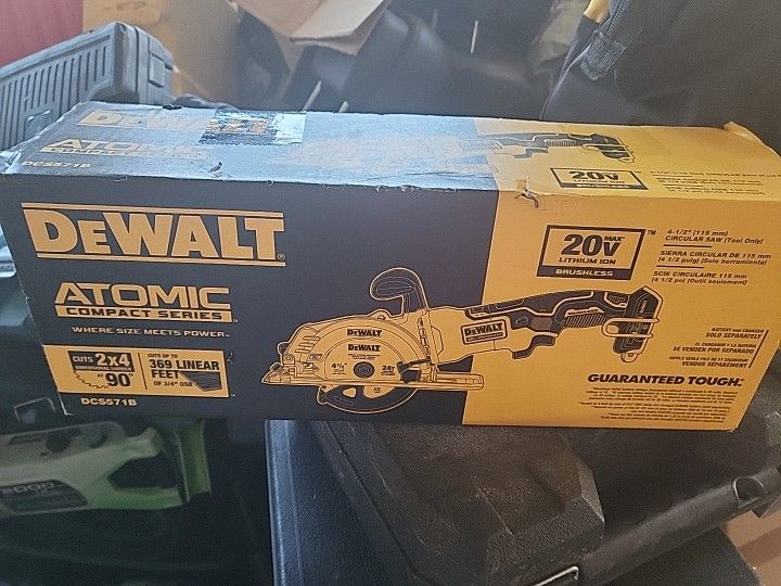 Dewalt Atomic 20V Max Brushless 4-1/2 In. Cordless Circular Saw (Bare Tool)