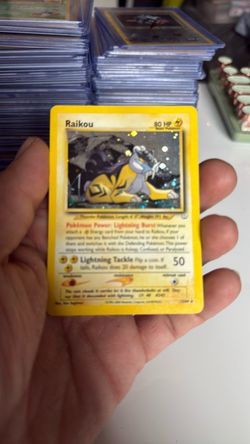 Raikou Holo Pokémon Card 80 HP