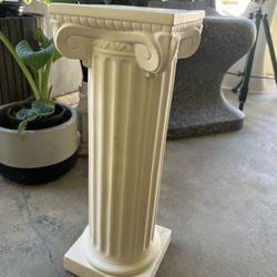 Ionic Roman Column plant Stand 