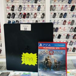 PS4 Slim With A Game Included 🤩