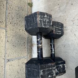 50 Lbs DUMBBELLS 