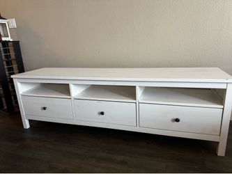 White TV Stand/Cabinet