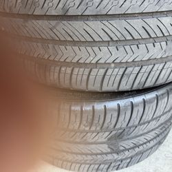 Tires 275/30/20