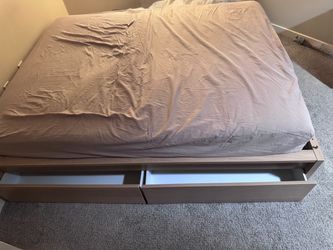 Queen Storage Bed Frame – 4 Drawers – Wood-beige oak light natural wood