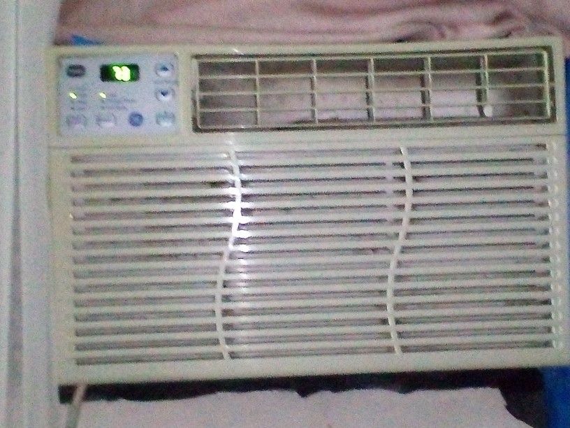 GE Energy Saver Air Conditioner