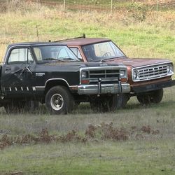 1987 Dodge w150 4x4 & 1975 dodge w100 power wagon 4x4