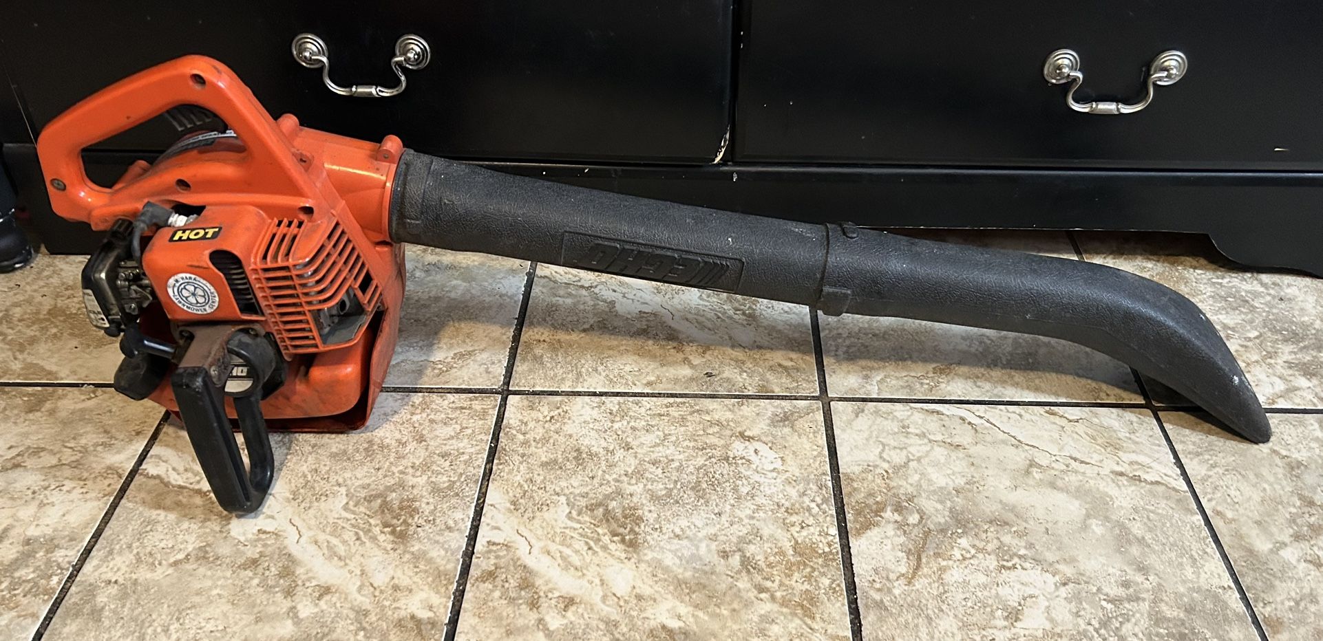 GAS LEAF BLOWERS