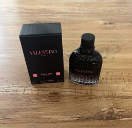 Perfume Valentino Born in Roma Intense – Night Aroma