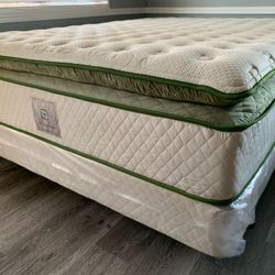 Queen Organic Elite Superior Hybrid Cool Gel Memory Foamm Pillow Top 14inch Matres!