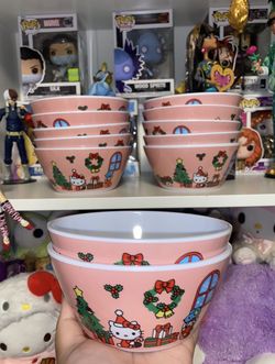 Hello Kitty Christmas Bowls