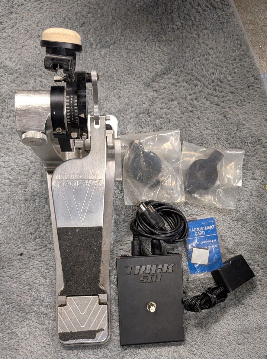 Trade? Trick v1 pedal with detonator laser trigger