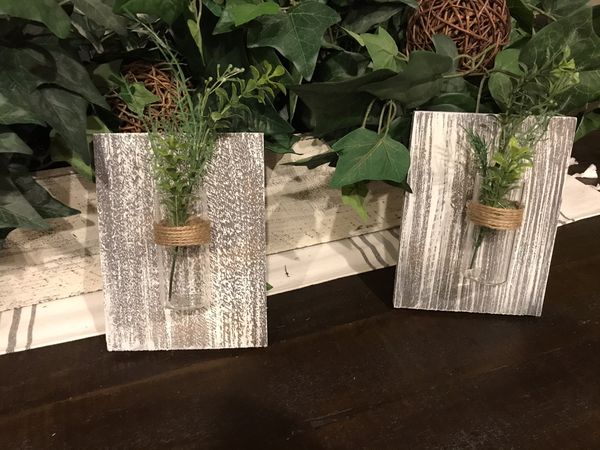 Single bud vase for Sale in Gilbert, AZ - OfferUp