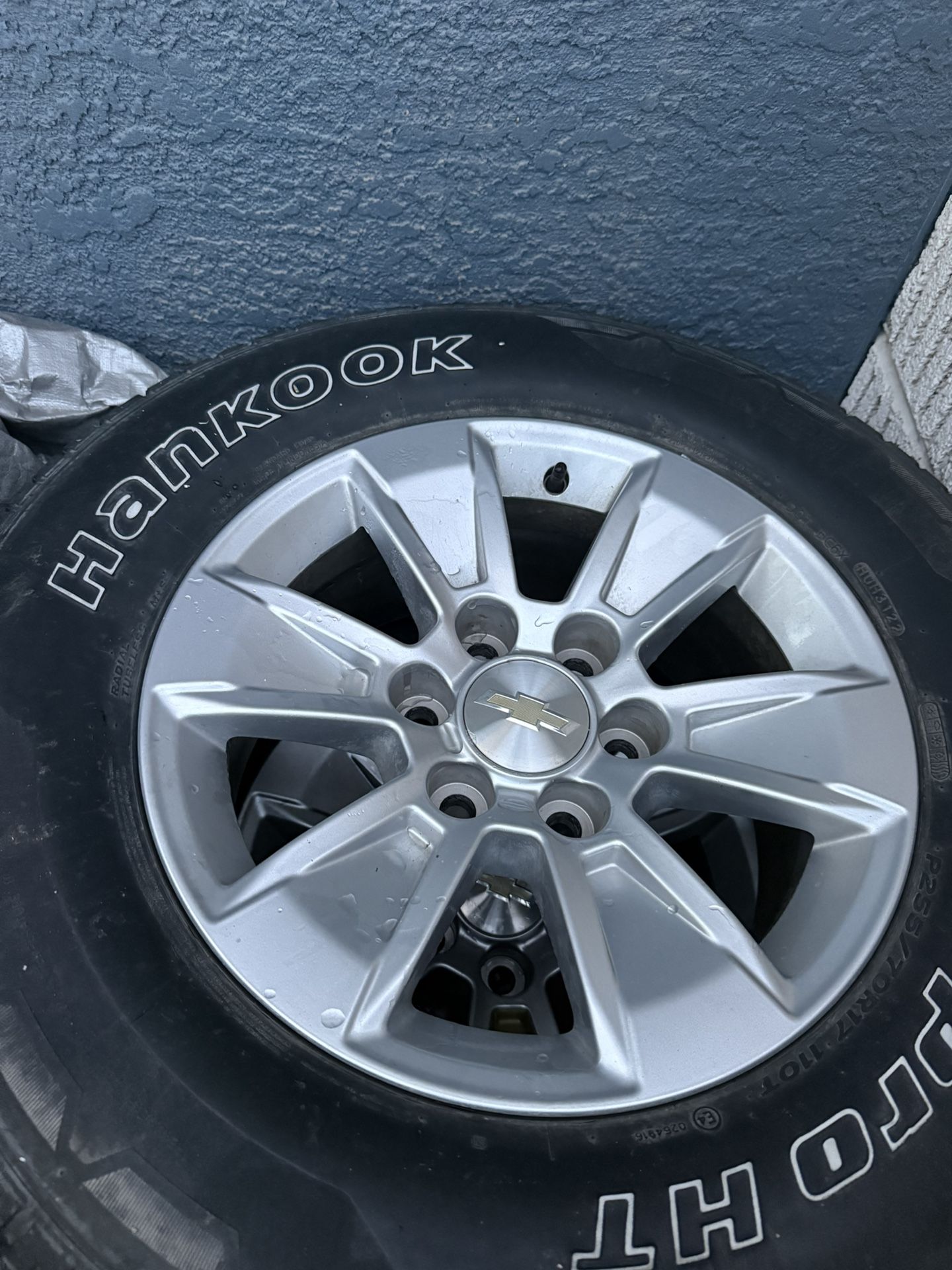 2019 Chevy Silverado Rims R17
