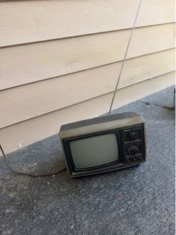 Admiral Solid State vintage portable TV