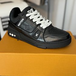 LV TRainer Size 43&44
