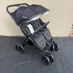 Jeep Destination Double Stroller / Side By Side 