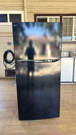 Fridge. Washer and dryer