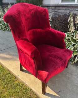 Newer Chair