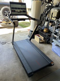 Peloton Tread