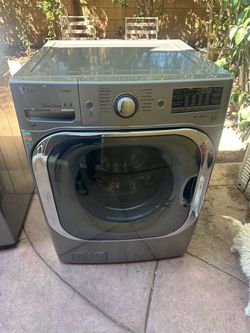 Lg washer 5.2 c.f.