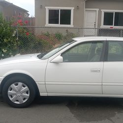 1998 TOYOTA CAMRY LE 