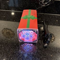 Christmas Light-show Rotating Snowflakes Projection on Wall House Indoor/Outdoor