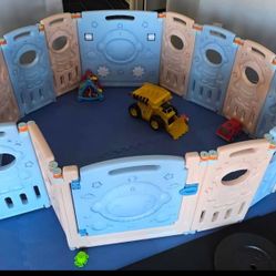 LARGE BABY PLAYPEN / TODDLER SAFETY FENCE - BABYJOY