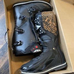 Maverik Motorcycle MX Boots by Fly Racing Size 13