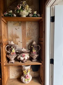 Ceramic Floral Pieces