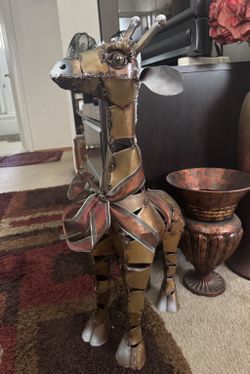 Metal Giraffe 