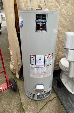 Refurbished 50 gal Natural Gas Water Heater (includes installation)