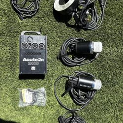 Profoto Acute2R 2400 Studio Lighting Kit (Pack, 3 Heads, 1 Ring Flash)