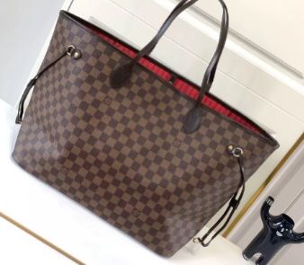 Louis Vuitton shopping bag