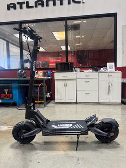 Dual-motor high-speed electric scooter